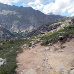 costeggiando la barriera rocciosa