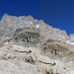 24-cresta di rochefort e colle grandes jorasses da sopra il rifugio