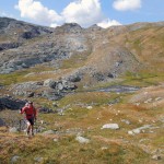 arrivo sul sentiero e in fondo al vallone la punta