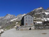 dal-rifugio-verso-cervino-e-dent-d'herens