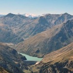 lac-de-toules-e-in-fondo-gran-paradiso