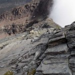 lastre-rocciose-inclinate