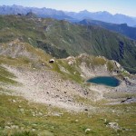 bivacco e laghetto dal colle