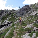 verso la pietra isolata